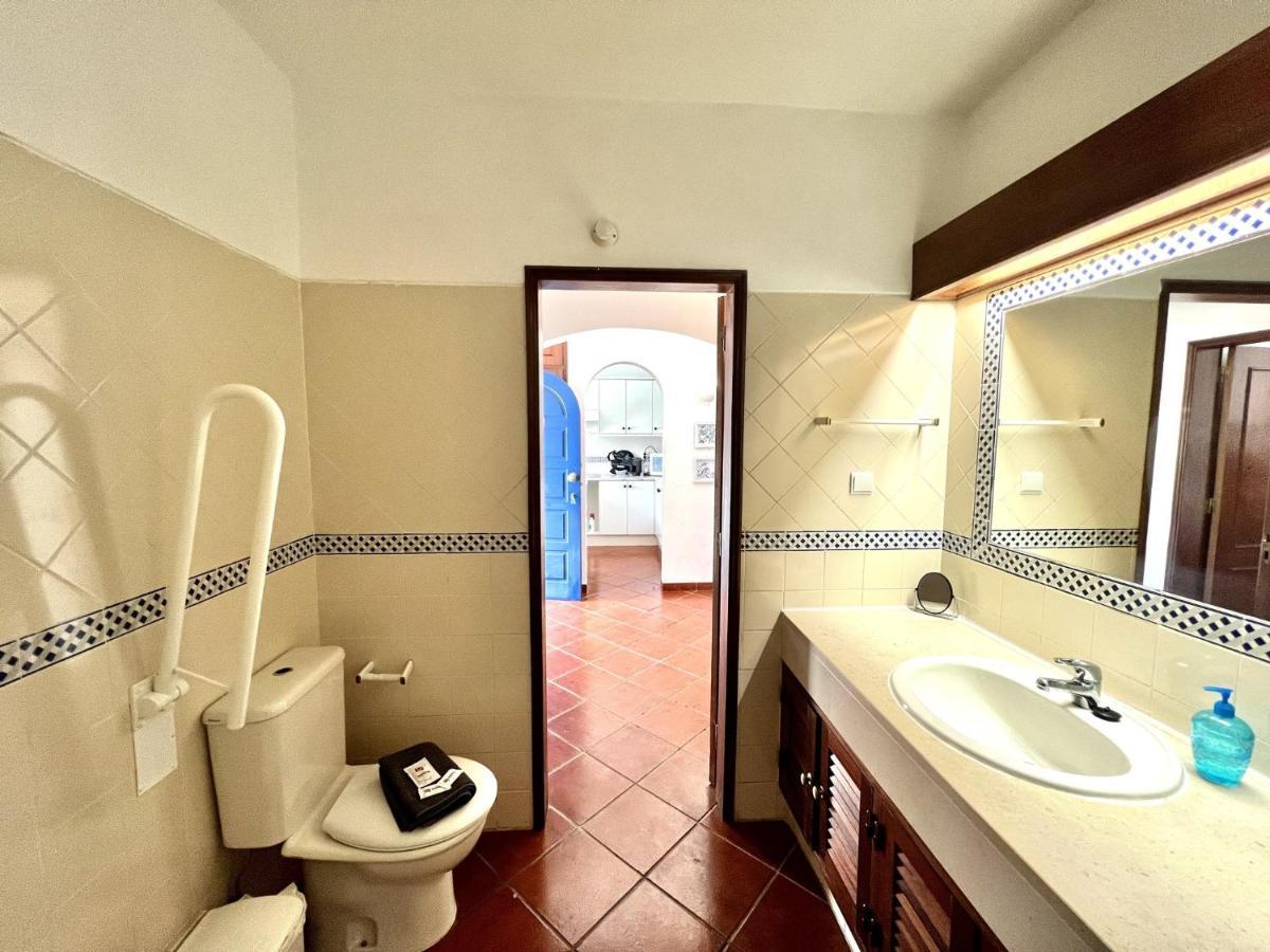 Alvor Secret With Pool By Homing Apartment Exterior photo